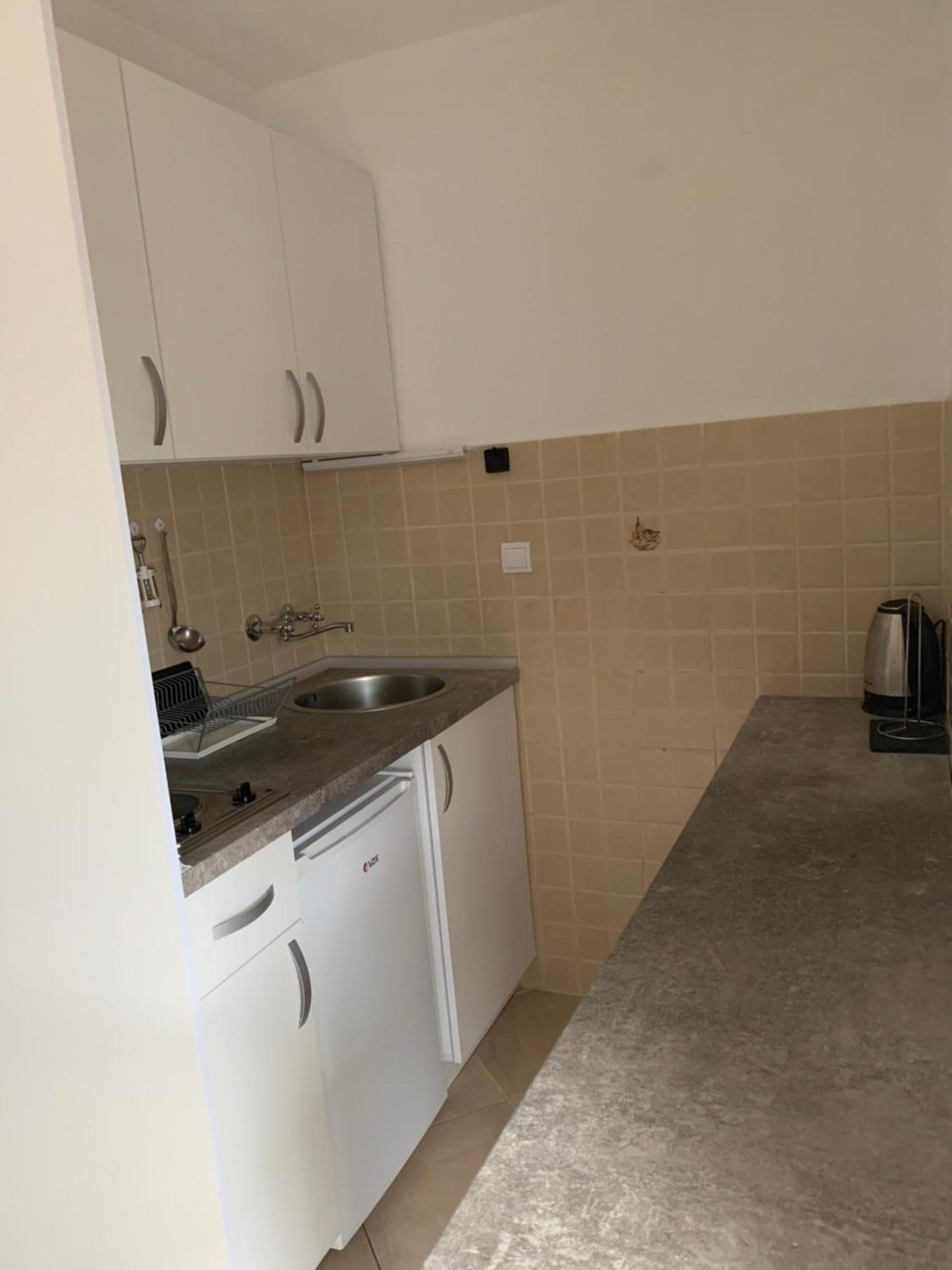 Apartmani Krgusic Tivat Exteriör bild