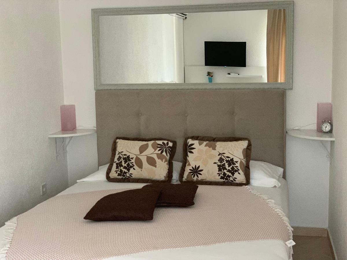 Apartmani Krgusic Tivat Exteriör bild